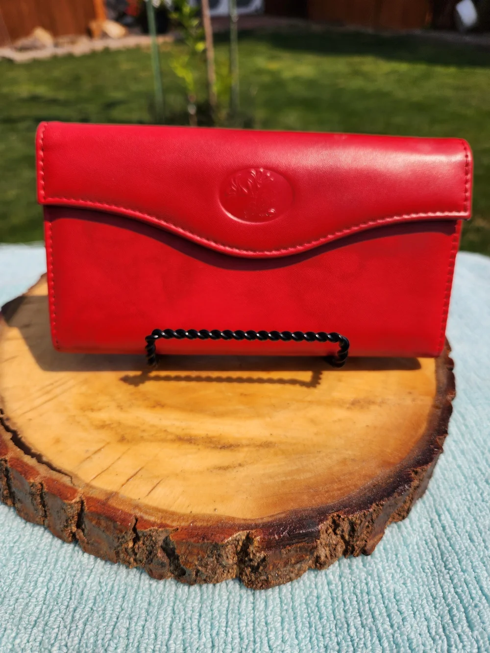 Buxton Heiress Organizer Clutch in red